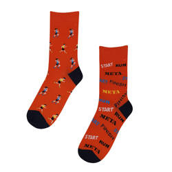 Wzorowane skarpetki w motywie biegaczy